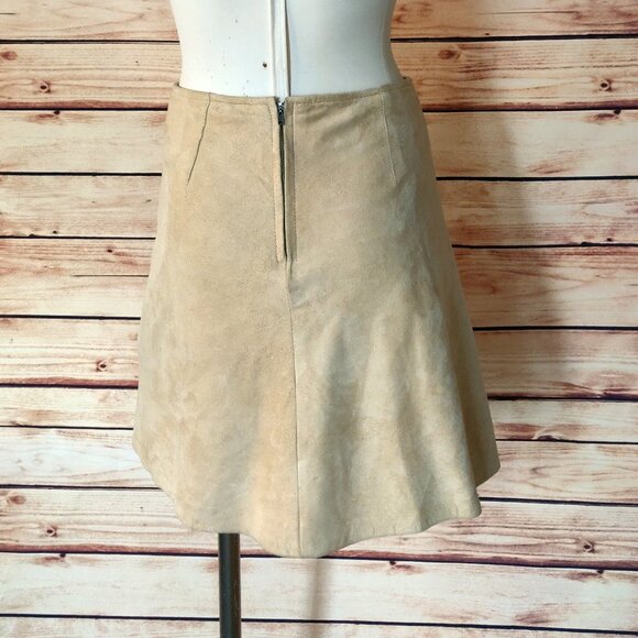 Vintage Banana Republic Genuine Suede Skirt - Picture 3 of 7